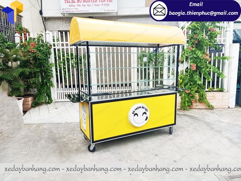 trang trí xe bà trùm ăn vặt 