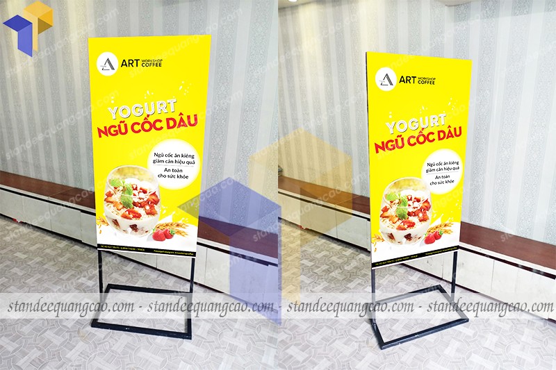 standee 2 mặt chân đứng 
