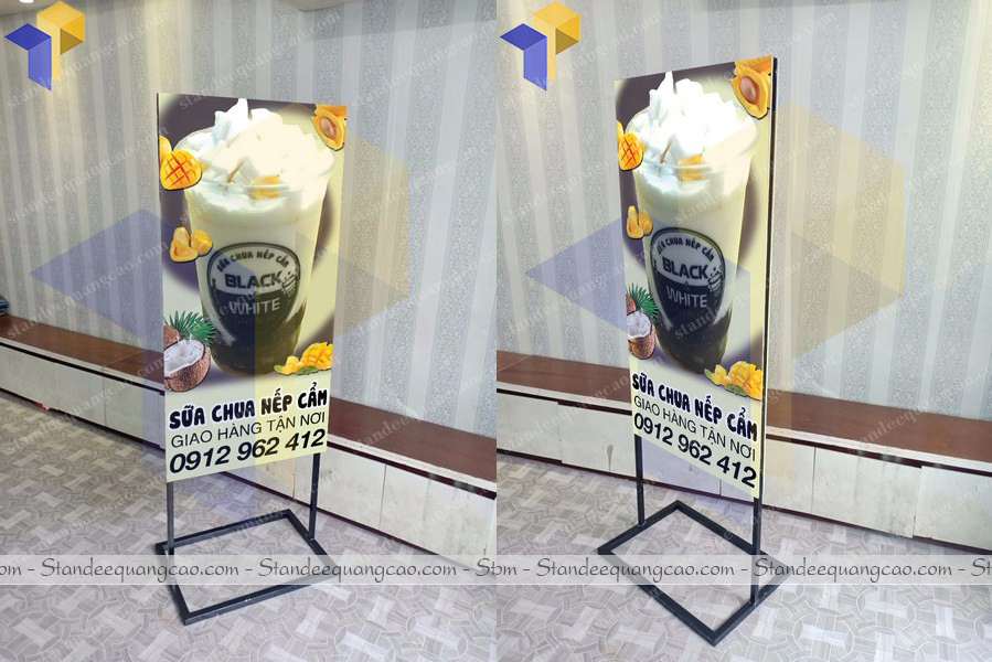 standee bán hàng 2 mặt