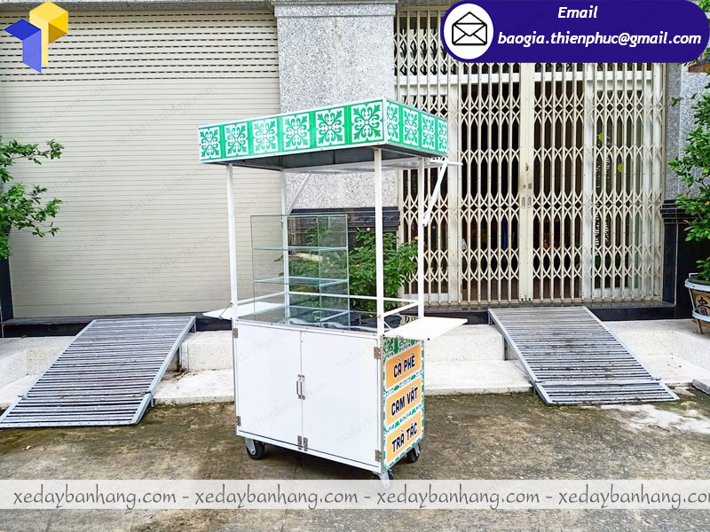 xe cam vắt nước giải khát 