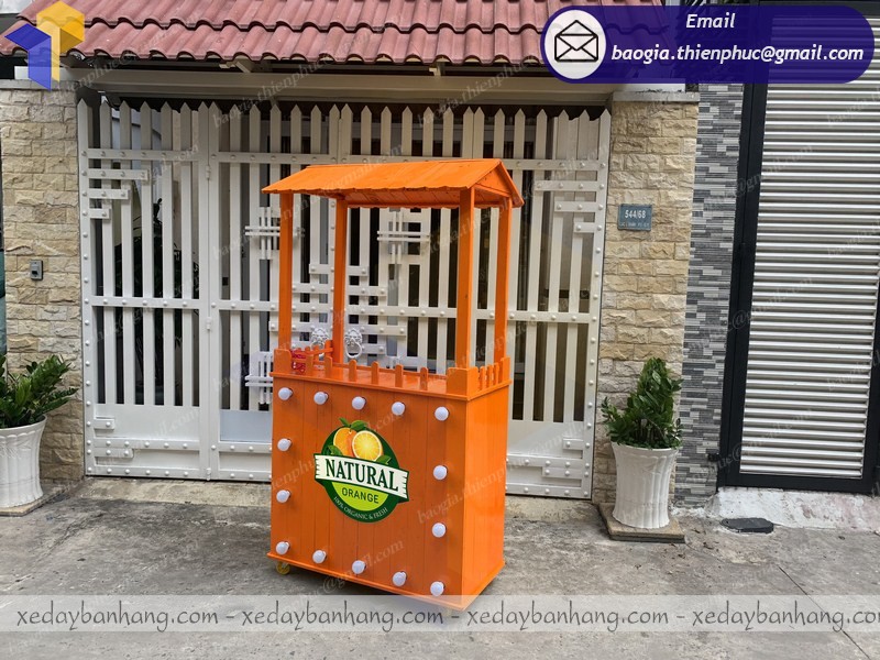 xe gỗ bán sinh tố 