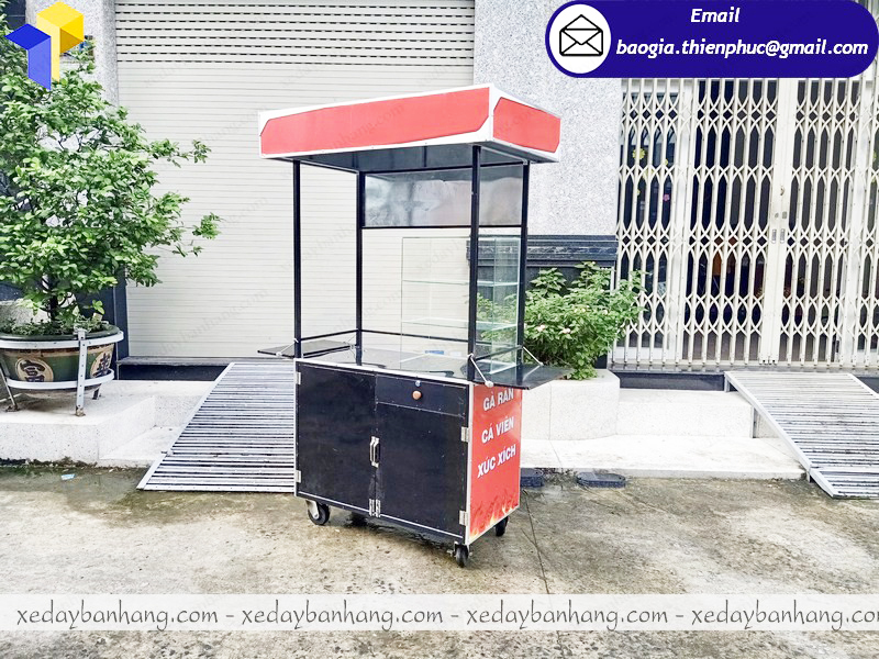 tủ bán cá viên chiên