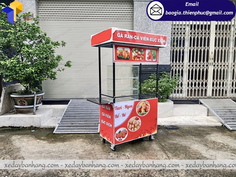 tủ bán gà rán lưu đông