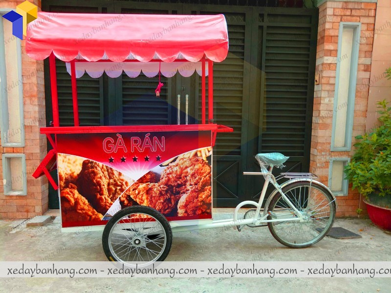 xe đạp 3 bánh bán gà rán