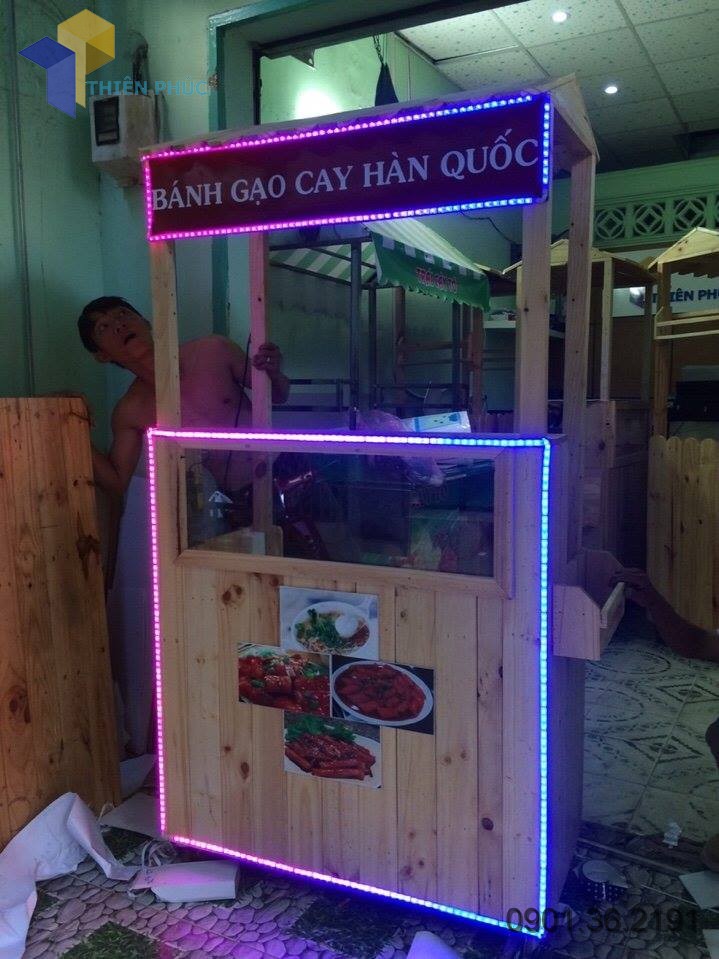 xe bán bánh gạo cay giá rẻ   