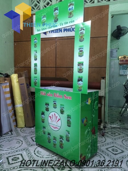 co-so-lam-quay-ban-hang-di-dong-dep-re-tai-hcm