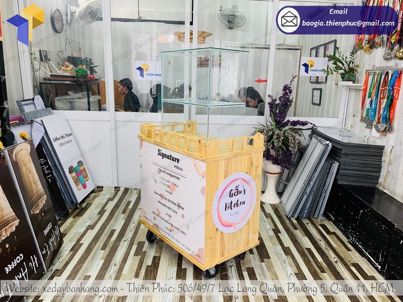 xe gỗ bán đồ ăn vặt tphcm